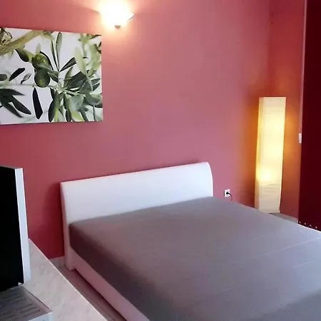 Apartamento - Perna 4541e