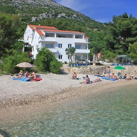 - Perna 4541e Apartamento Kuciste
